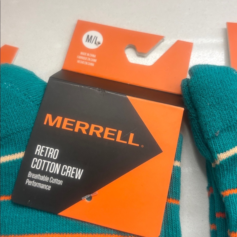 3Pack Merrell Hiking Retro Cotton Crew Socks Size Medium M/L - Picture 2 of 4